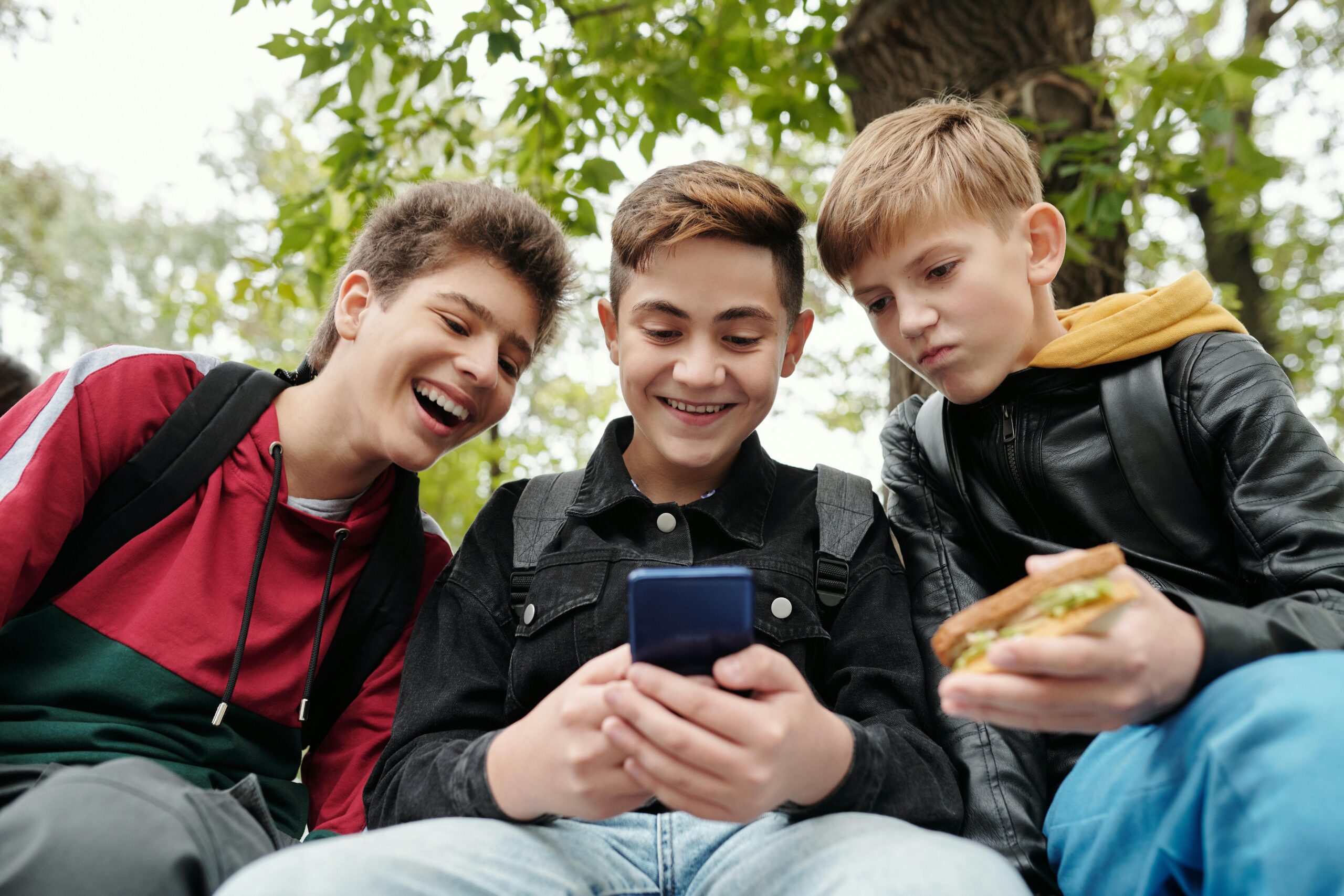 The Hidden Dangers of Social Media to Preteens Every Parent Should Know