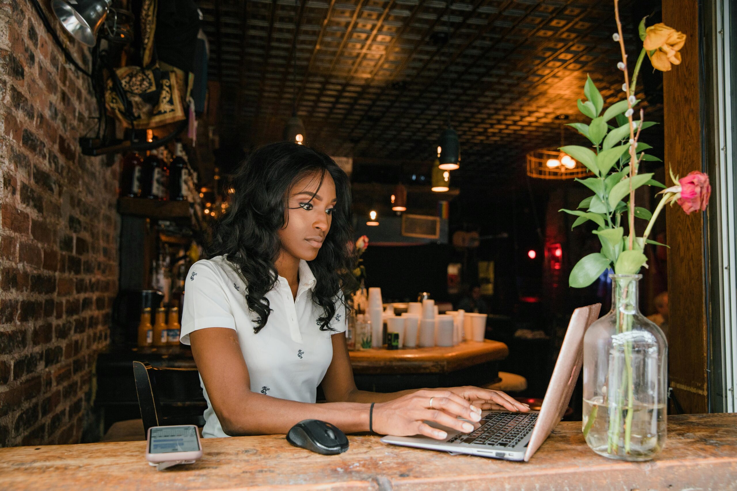 7 Top-Earning Side Hustles you Should Start in 2026