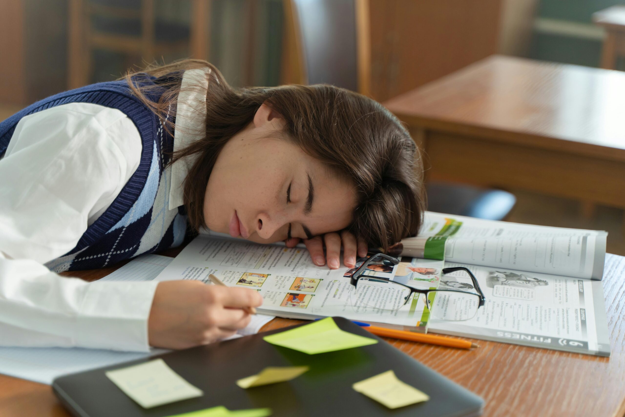 Teens Are Staying Up Late on Their Phones and It Could Be Harming Their Health- A New Study Says