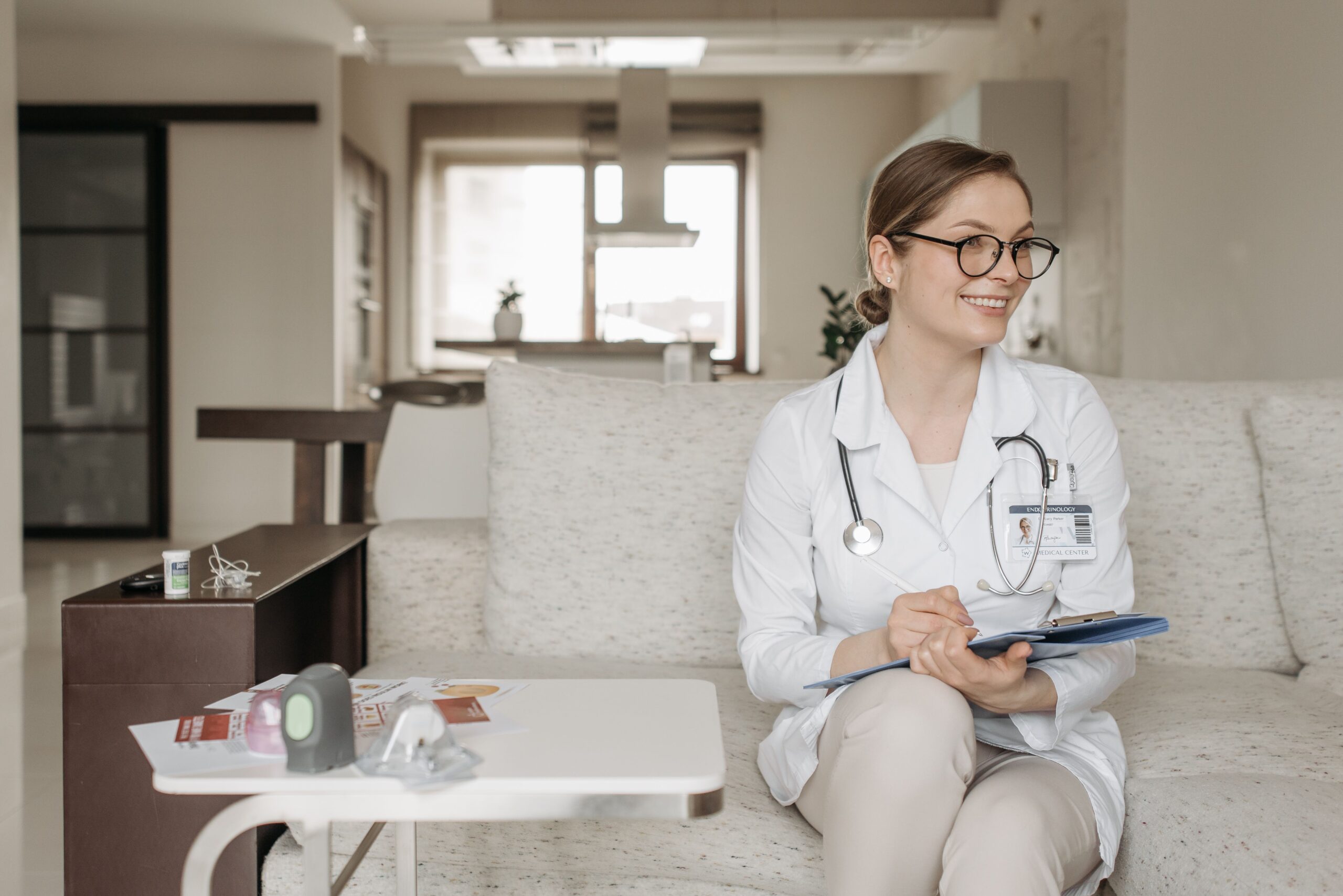 The Tylenol Future Care Scholarship is Now Open: Apply Today and Win $10,000 for your Healthcare Degree
