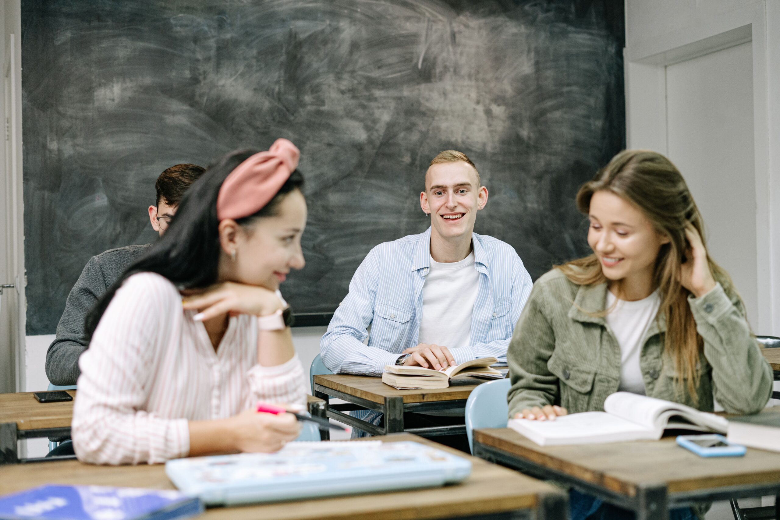Study in the UK for Free with the Oxford Clarendon Scholarship